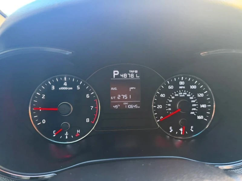 2017 Kia Forte - Image 10 of 12