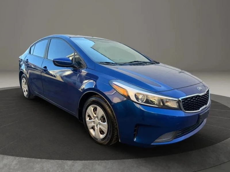 2017 Kia Forte - Image 3 of 12