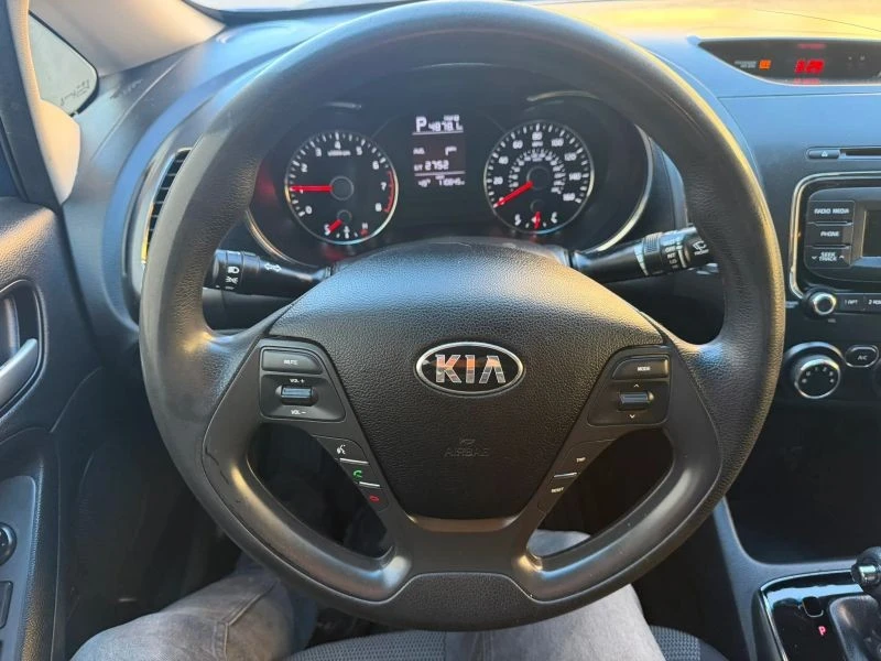 2017 Kia Forte - Image 12 of 12
