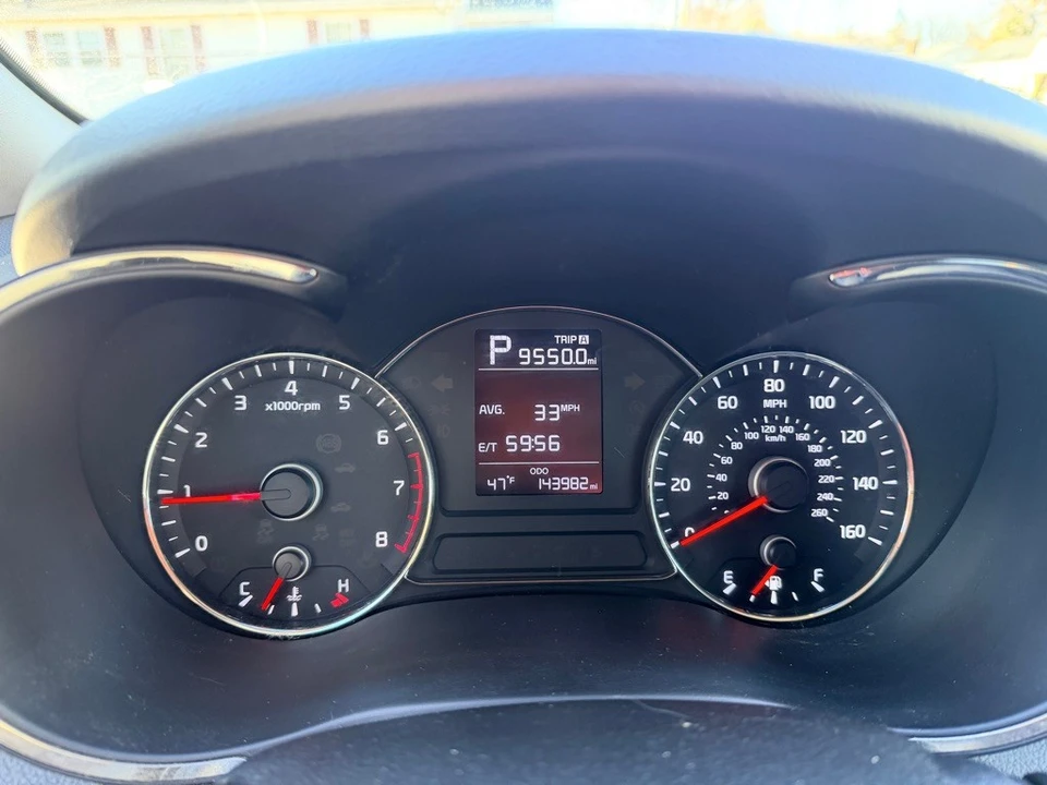 2017 Kia Forte - Image 17 of 17
