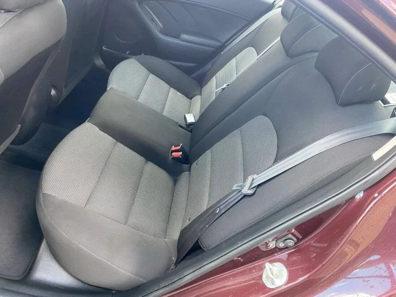 2017 Kia Forte - Image 11 of 11