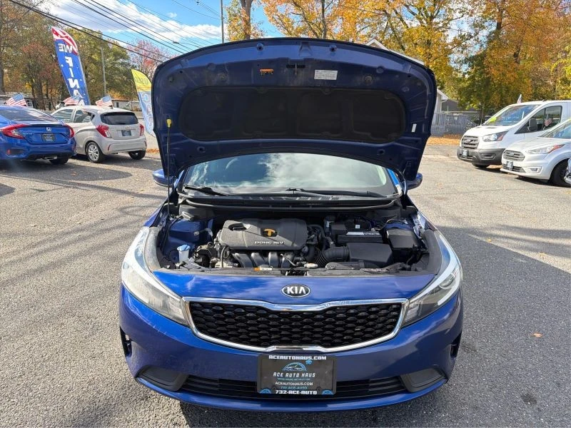 2017 Kia Forte - Image 11 of 12