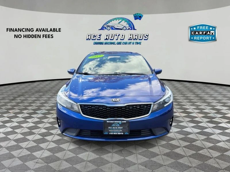 2017 Kia Forte - Image 2 of 12