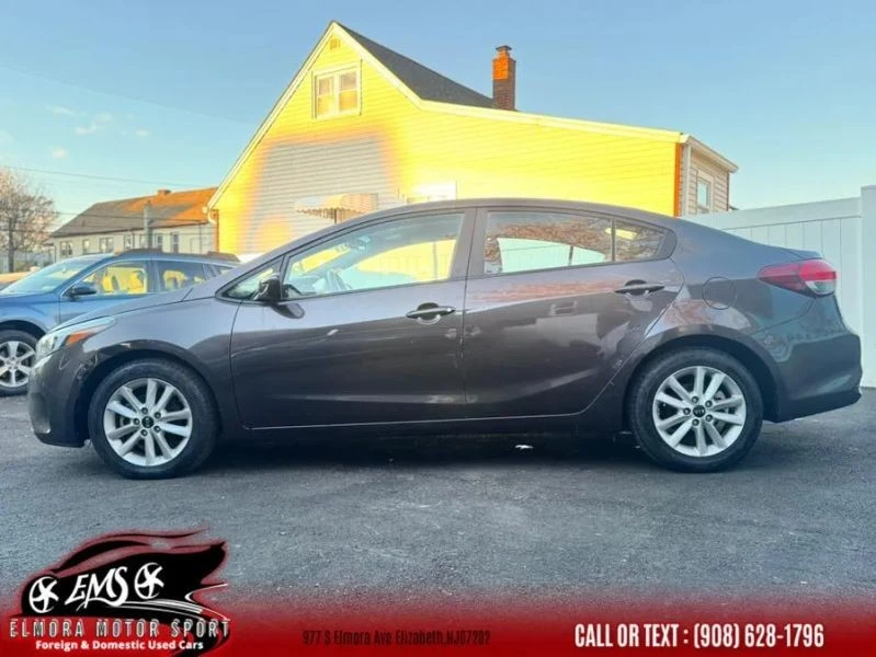 2017 Kia Forte - Image 12 of 12