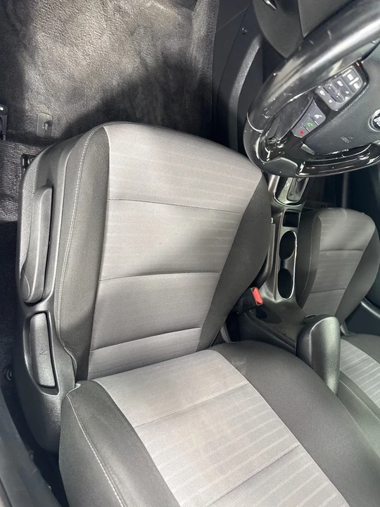 2017 Kia Forte - Image 11 of 12