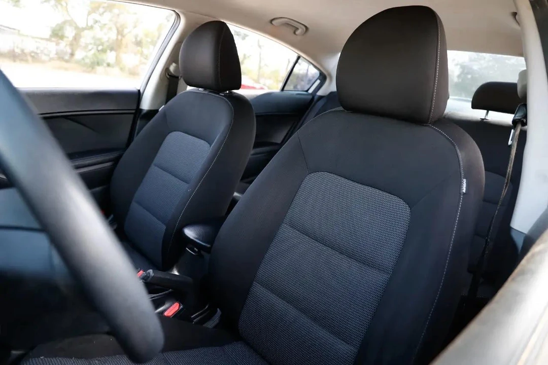 2017 Kia Forte - Image 6 of 21