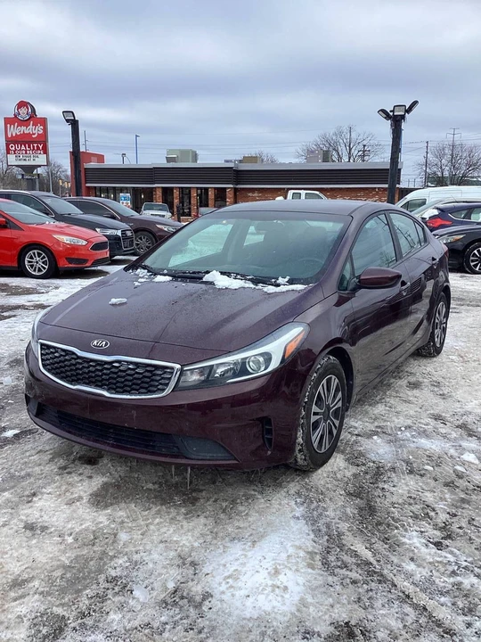 2017 Kia Forte - Image 18 of 19