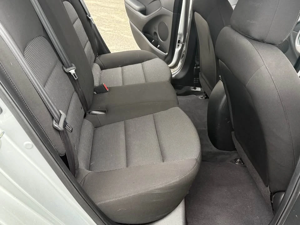 2017 Kia Forte - Image 12 of 14