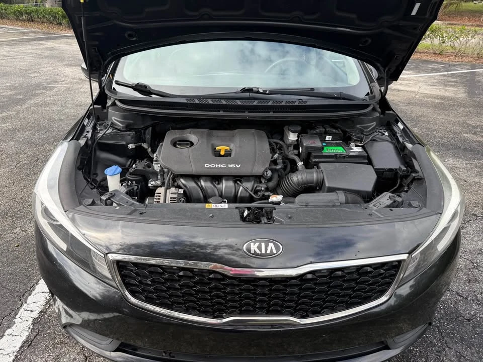 2017 Kia Forte - Image 12 of 14
