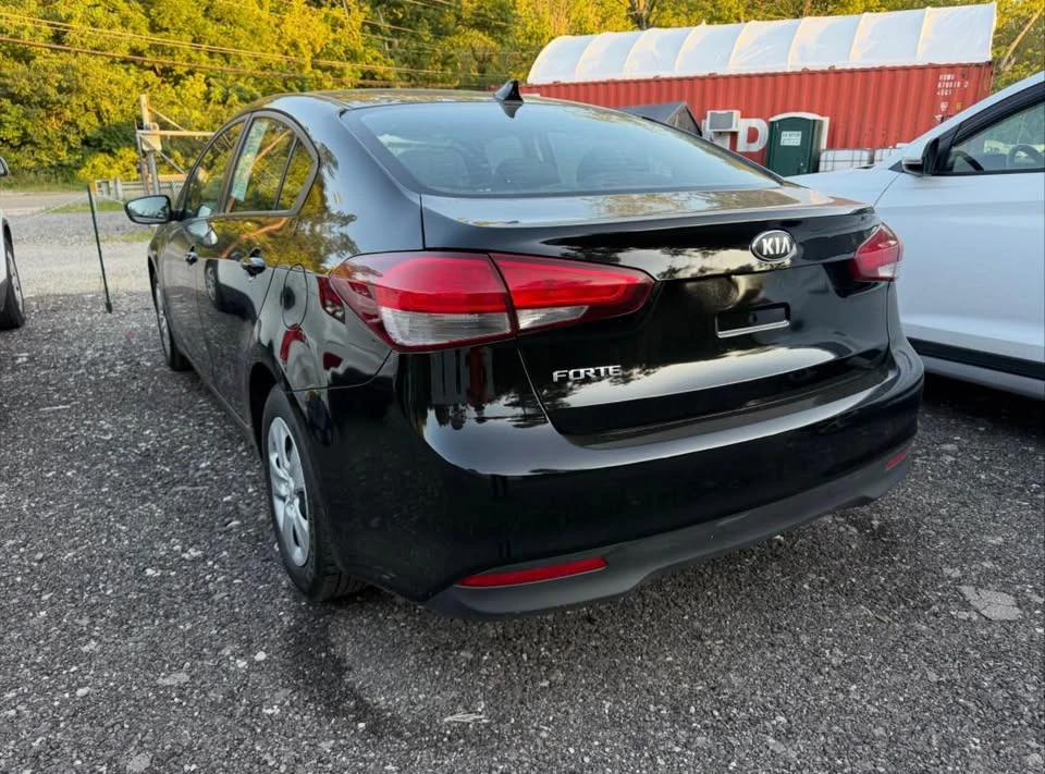 2017 Kia Forte - Image 2 of 6