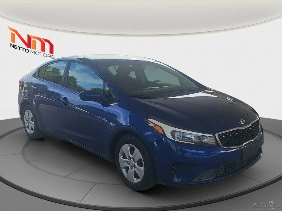 2017 Kia Forte - Image 7 of 21