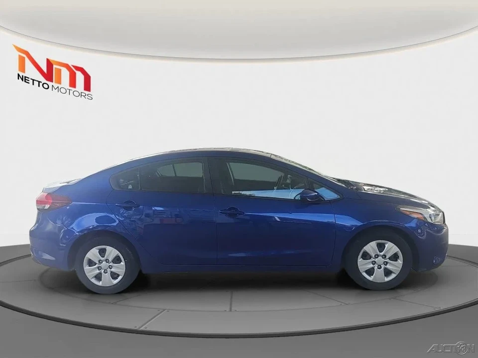 2017 Kia Forte - Image 6 of 21