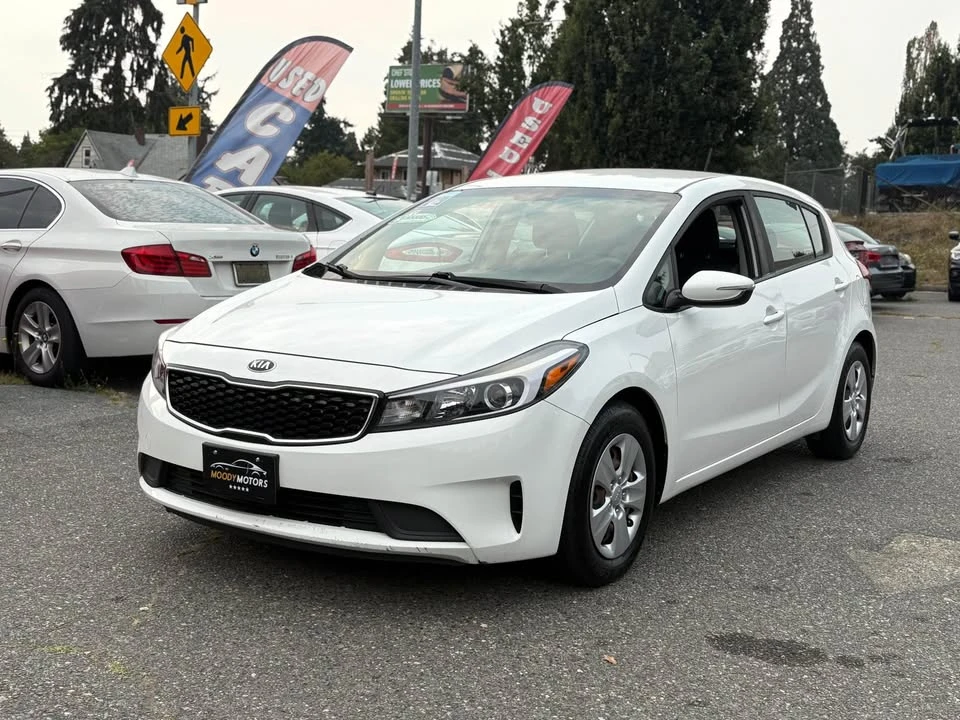 2017 Kia Forte - Image 8 of 11