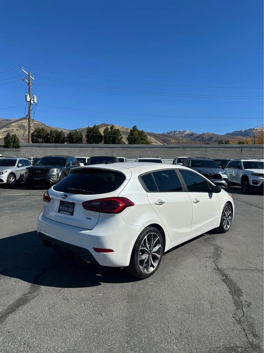 2017 Kia Forte - Image 3 of 9