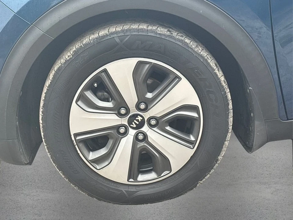 2017 Kia Niro - Image 12 of 12