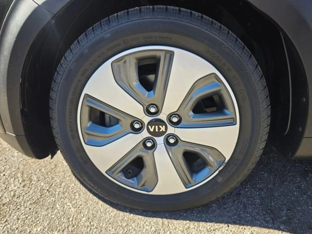 2017 Kia Niro - Image 13 of 21