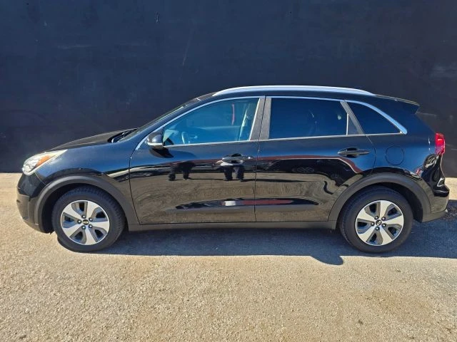 2017 Kia Niro - Image 8 of 21