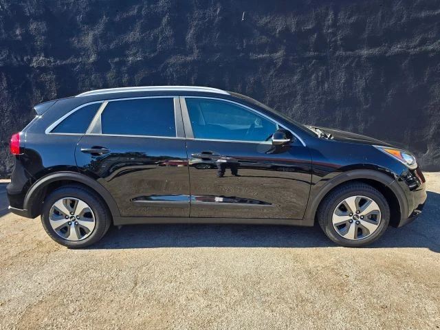 2017 Kia Niro - Image 4 of 21