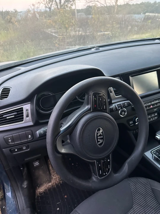 2017 Kia Niro - Image 7 of 8