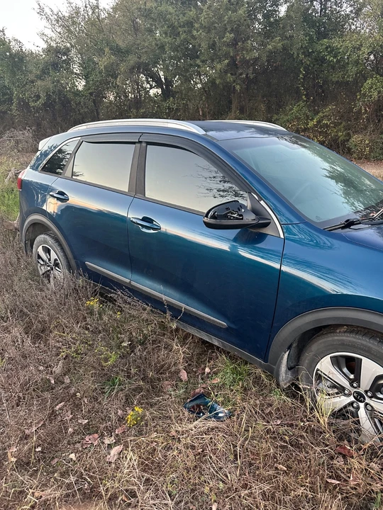 2017 Kia Niro - Image 3 of 8