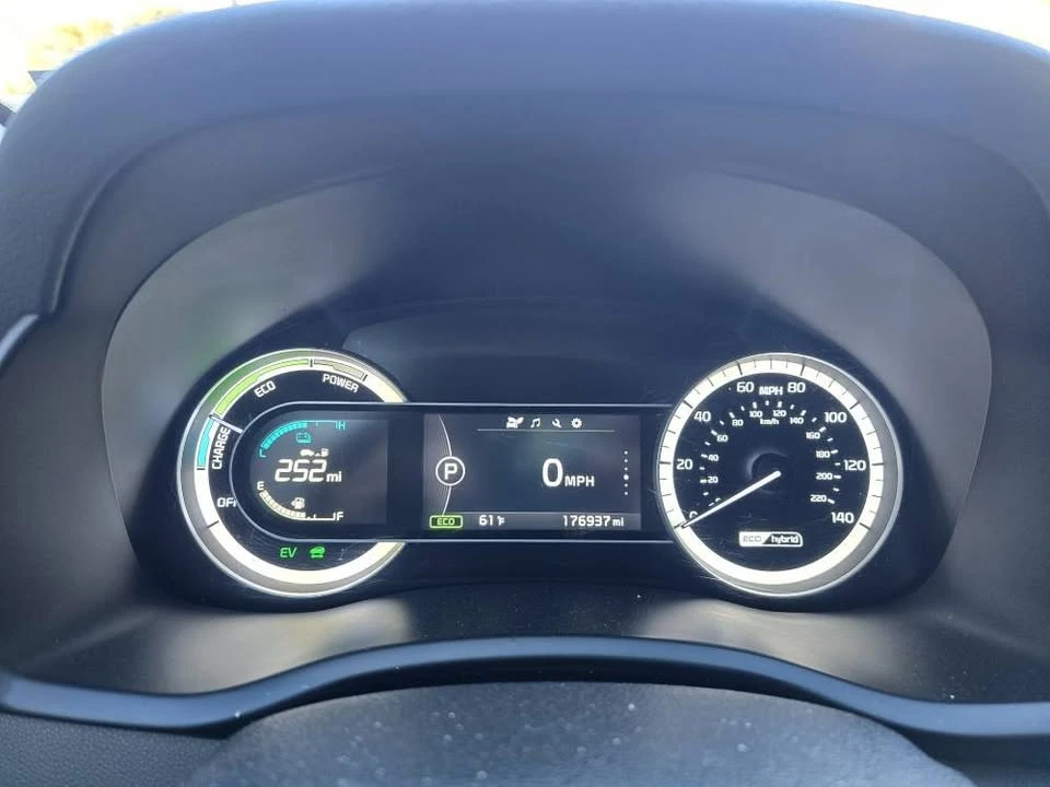 2017 Kia Niro - Image 9 of 11