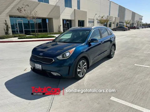 2017 Kia Niro Touring Wagon 4D