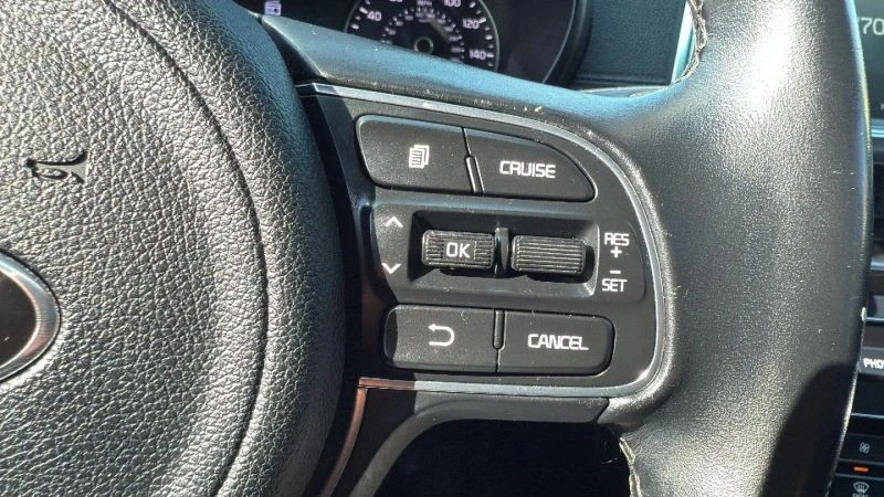 2017 Kia Optima/K5 - Image 11 of 12