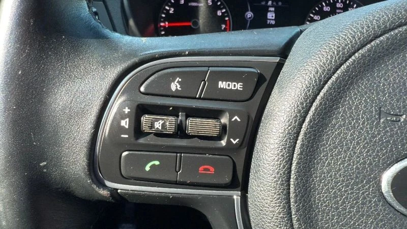 2017 Kia Optima/K5 - Image 12 of 12