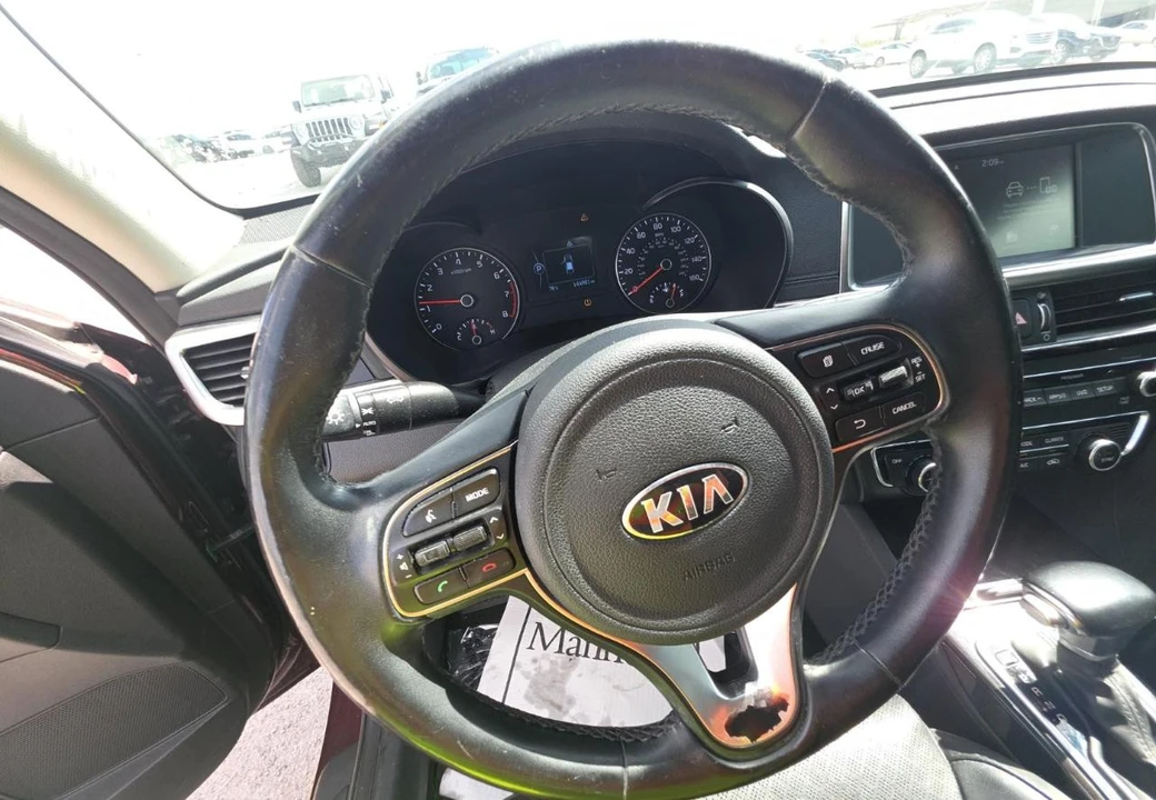 2017 Kia Optima/K5 - Image 13 of 18