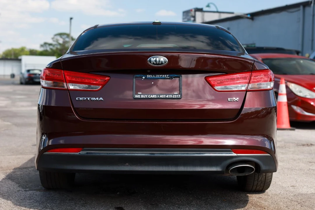 2017 Kia Optima/K5 - Image 7 of 21