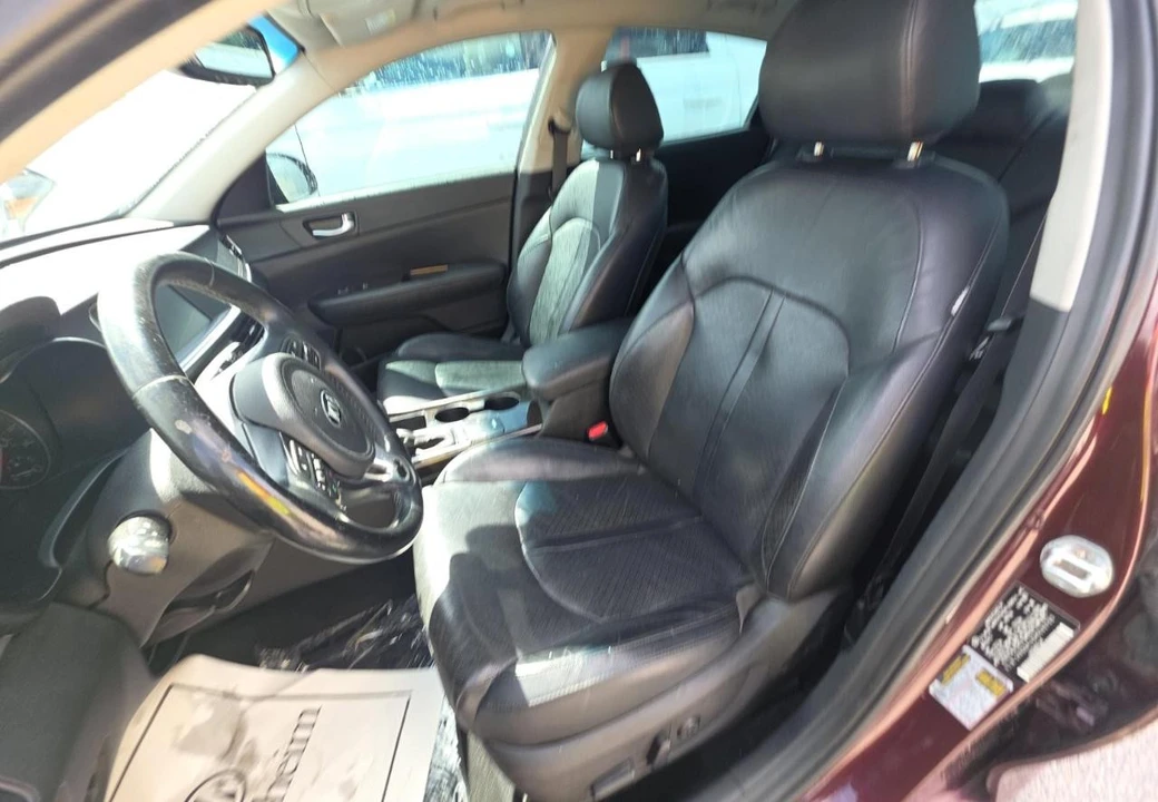 2017 Kia Optima/K5 - Image 10 of 18