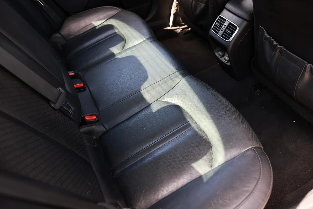 2017 Kia Optima/K5 - Image 12 of 21