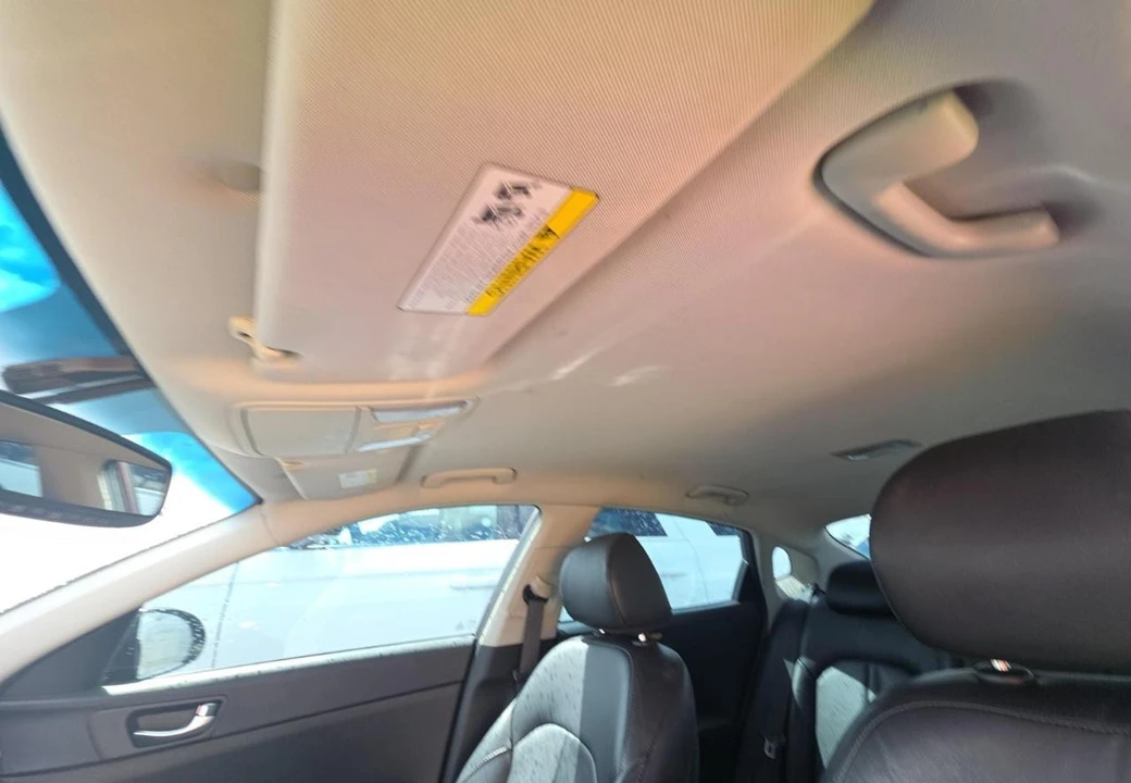 2017 Kia Optima/K5 - Image 16 of 18