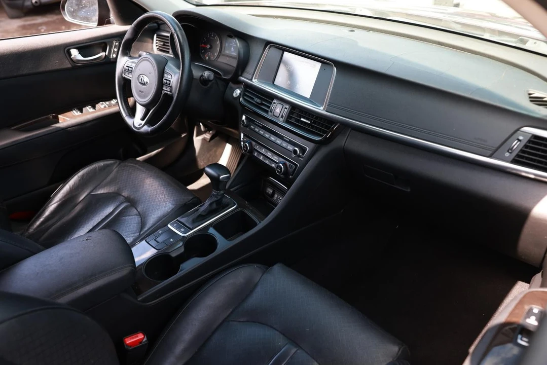 2017 Kia Optima/K5 - Image 18 of 21