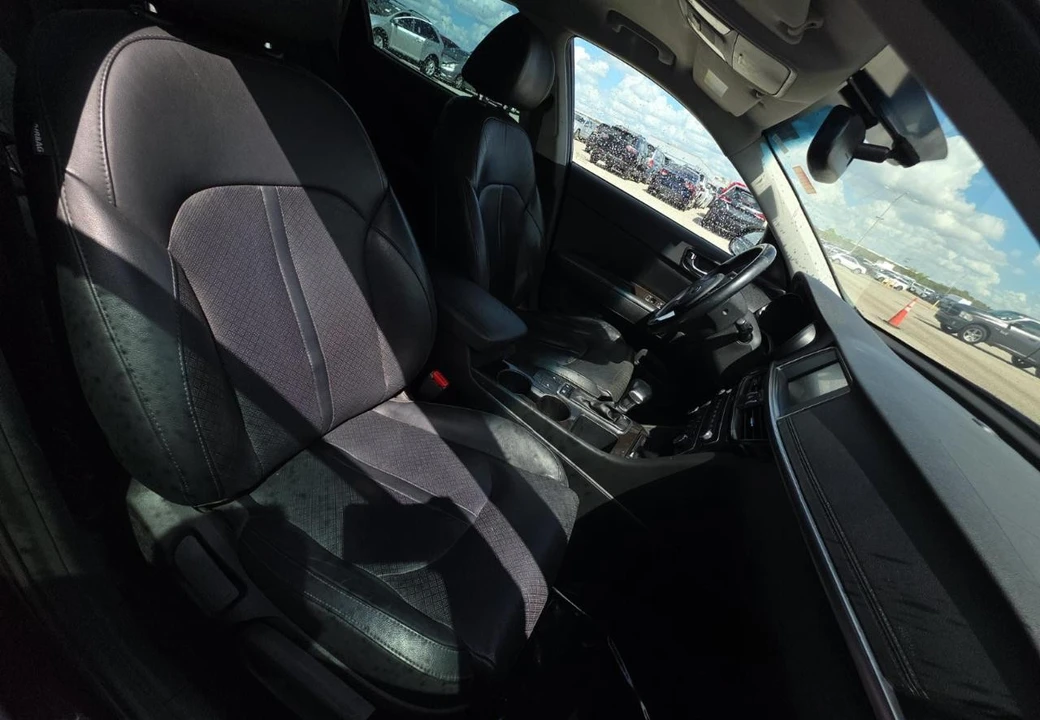 2017 Kia Optima/K5 - Image 11 of 18