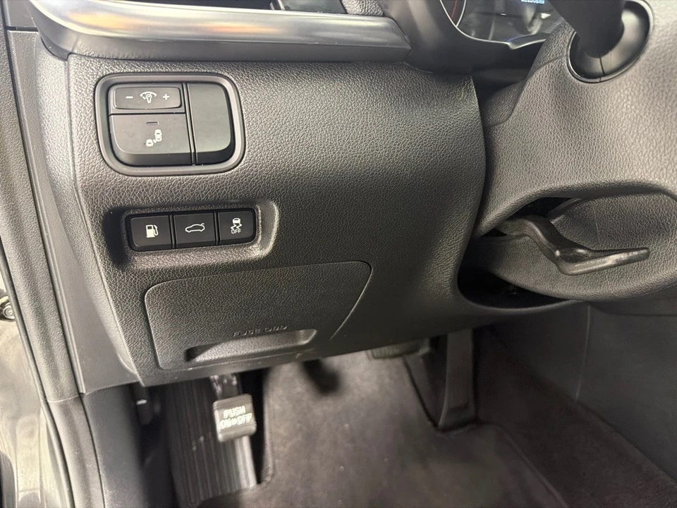 2017 Kia Optima/K5 - Image 13 of 21