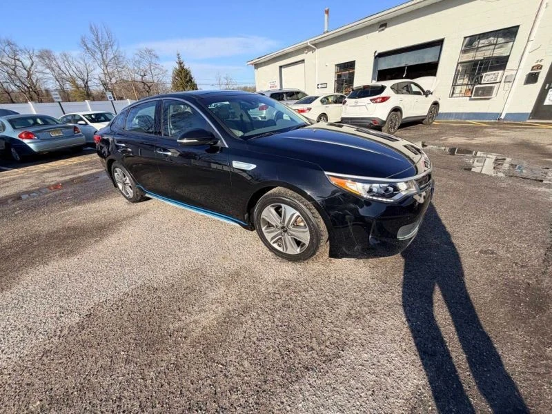 2017 Kia Optima/K5 - Image 6 of 12