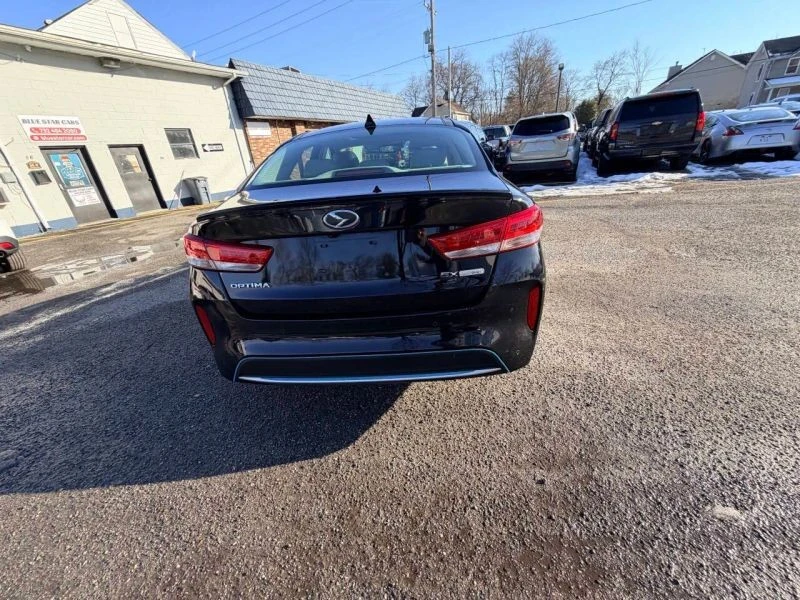 2017 Kia Optima/K5 - Image 11 of 12