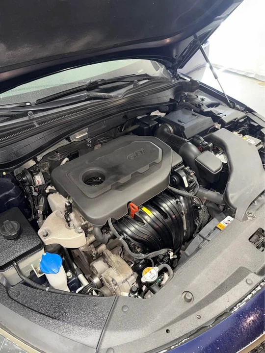 2017 Kia Optima/K5 - Image 8 of 13