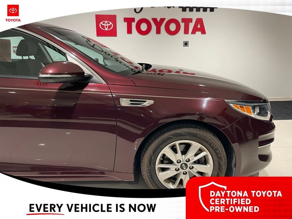2017 Kia Optima/K5 - Image 9 of 10
