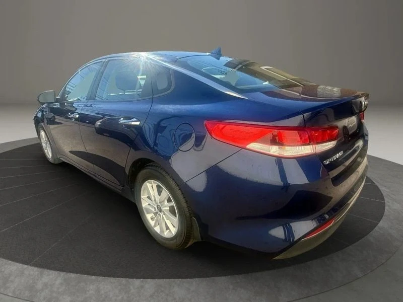 2017 Kia Optima/K5 - Image 7 of 12
