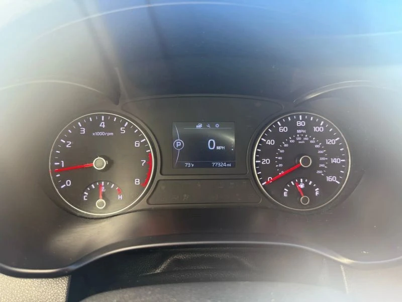 2017 Kia Optima/K5 - Image 10 of 12