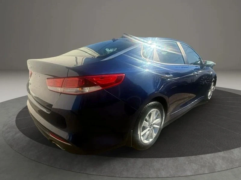 2017 Kia Optima/K5 - Image 5 of 12