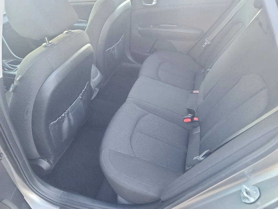2017 Kia Optima/K5 - Image 11 of 21
