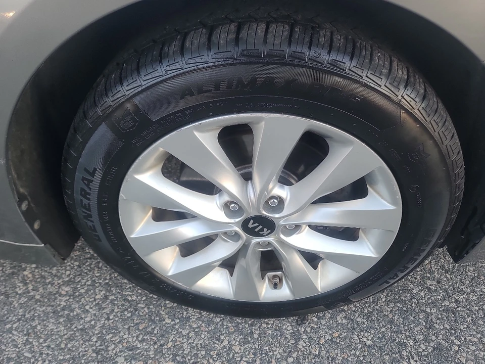 2017 Kia Optima/K5 - Image 20 of 21