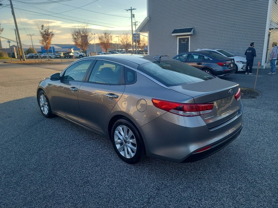 2017 Kia Optima/K5 - Image 5 of 21