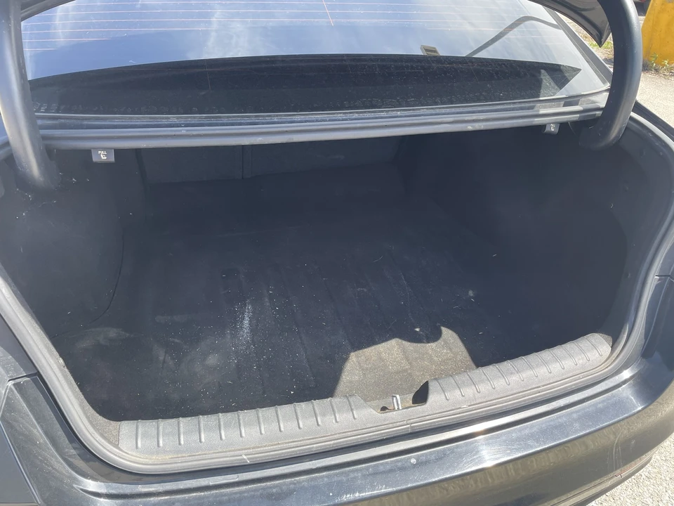 2017 Kia Optima/K5 - Image 16 of 21