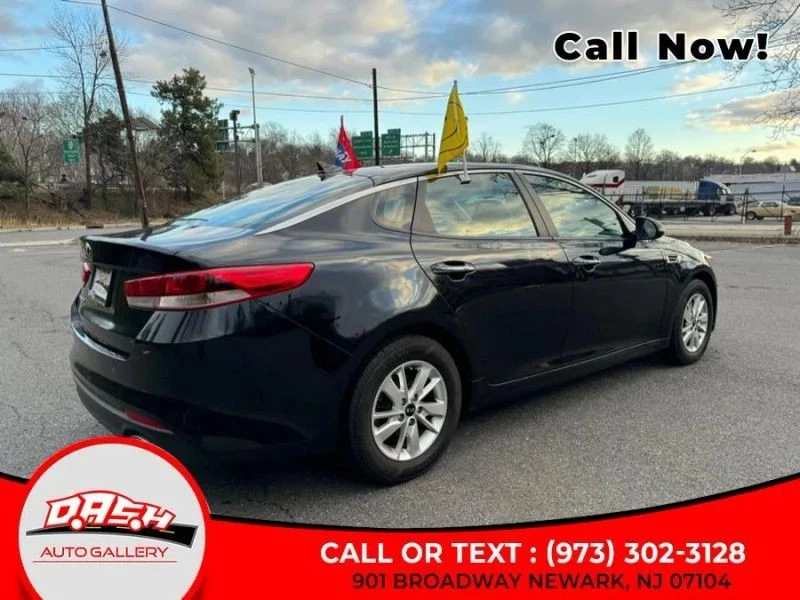 2017 Kia Optima/K5 - Image 4 of 12