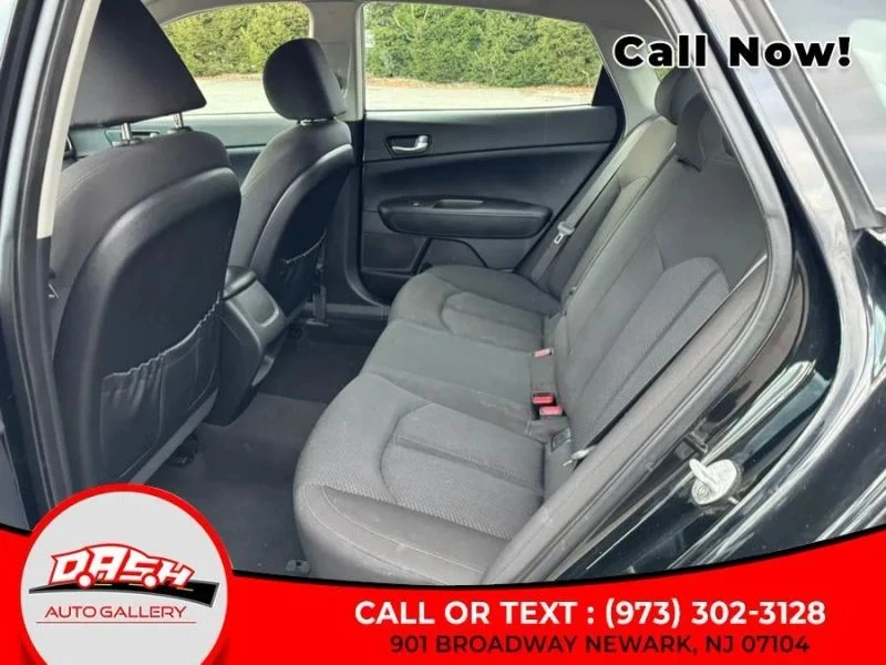 2017 Kia Optima/K5 - Image 12 of 12