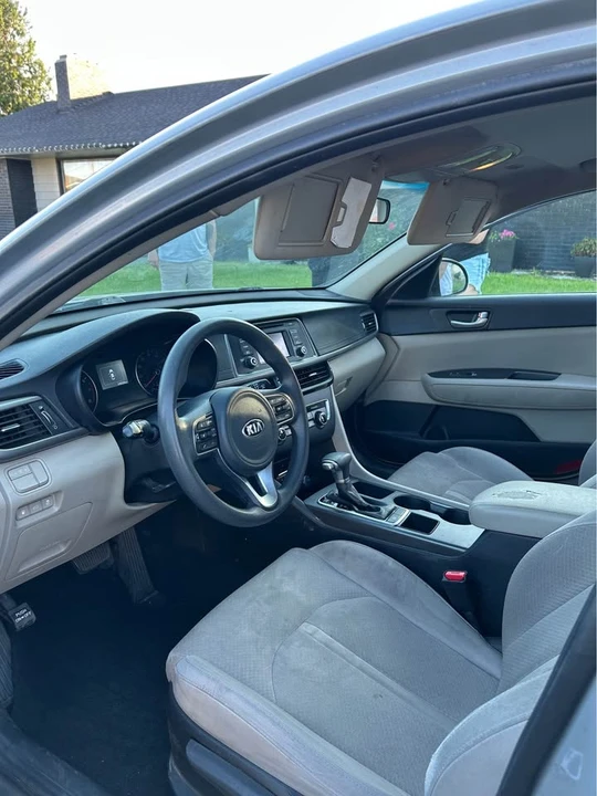 2017 Kia Optima/K5 - Image 2 of 11